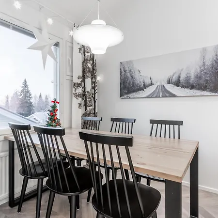 Arctic Holiday * روفانييمي